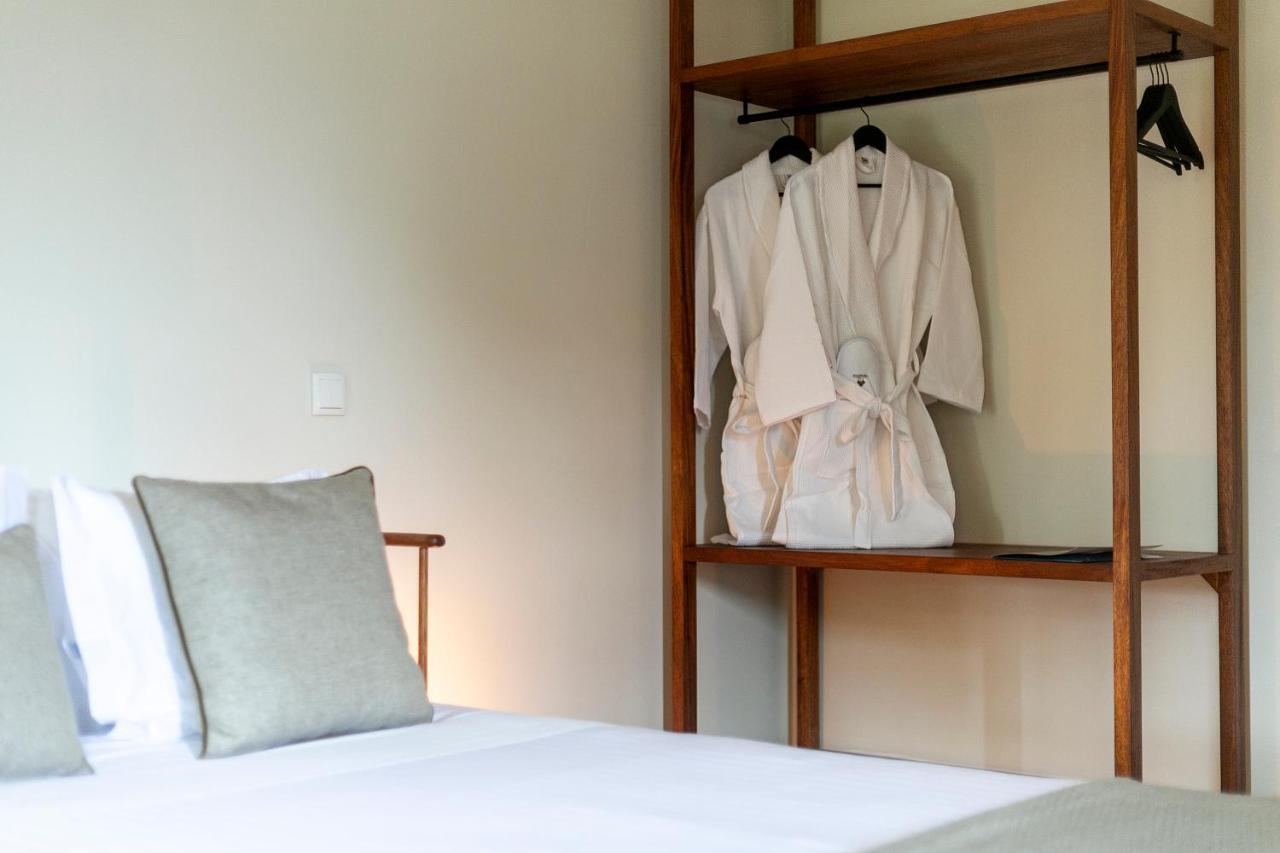 Casa Portuguesa - Charming House Bed & Breakfast ปอนตาเดลกาดา ภายนอก รูปภาพ