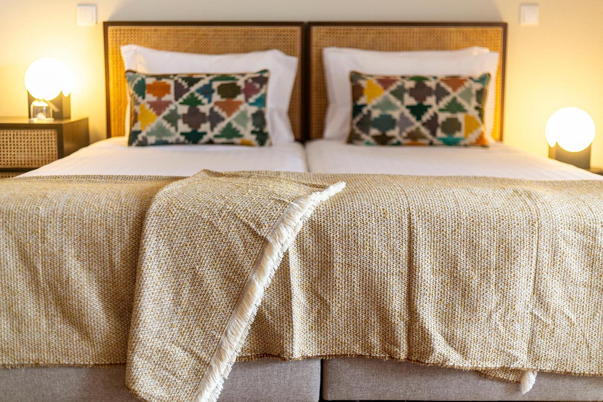 Casa Portuguesa - Charming House Bed & Breakfast ปอนตาเดลกาดา ภายนอก รูปภาพ